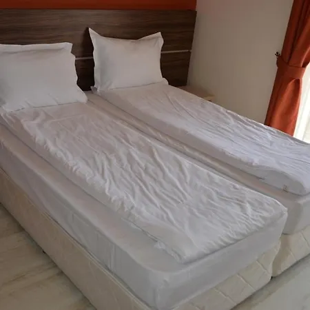 Apartment Apart Hotel Aphrodite 2 *